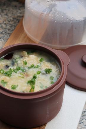 皮蛋鱼片粥成品图