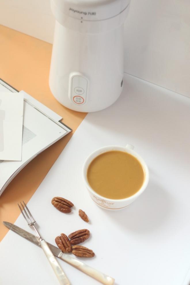 碧根果枸杞豆浆