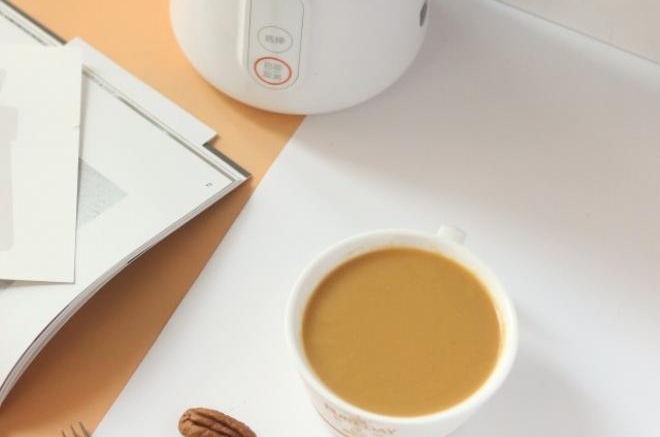 碧根果枸杞豆浆