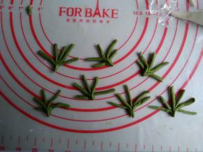 每5-6条为一组，随意