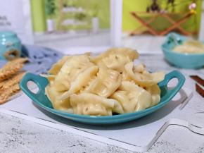 捞出装盘，即可食用。