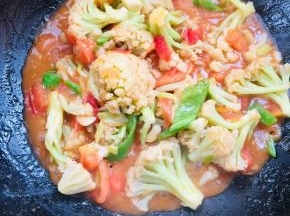 翻炒均匀即可关火出锅。