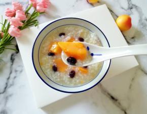 红薯也特别好吃。