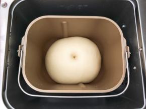 发酵至两倍的，戳洞不回缩即可