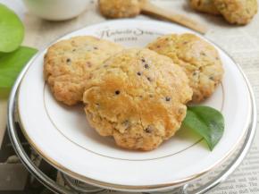 酥脆的，有着藜麦口感的桃酥做好啦