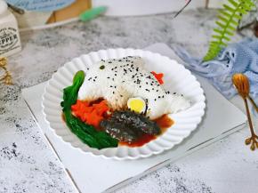 海参特别滑嫩，米饭香糯饱满。