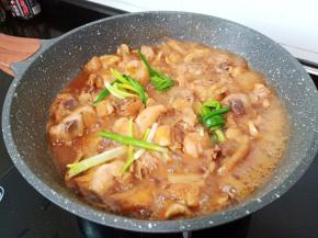 加入葱结提香。