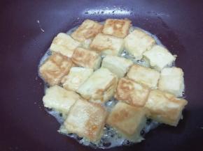 两面煎成金黄即可