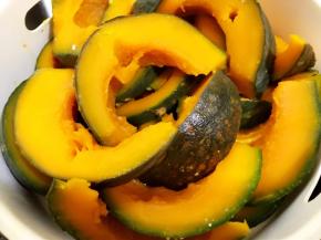 放入蒸锅里蒸软