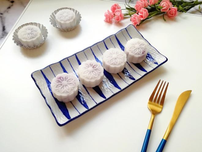 碧根果紫薯冰皮月饼