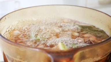 大火烧开，转中火煮8-10分钟左右