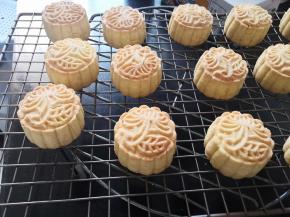 表面上色均匀后立即出炉冷却