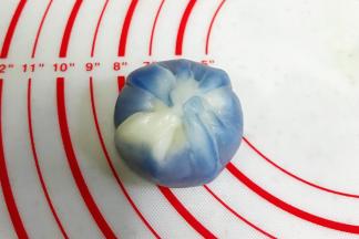 利用虎口收紧。