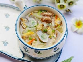起锅后撒上葱花即可。