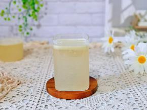 石榴营养特别丰富，喜欢的给宝贝做起来。