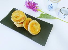 色泽金黄，外酥里嫩，椒香四溢！