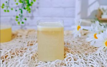 石榴中含有多种人体所需的营养成分。