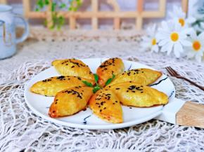 简易版蛋挞酥出炉啦！