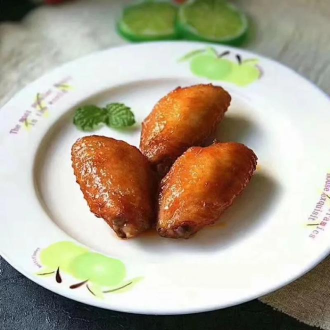 空气炸锅做奥尔良烤鸡翅，简单又好做