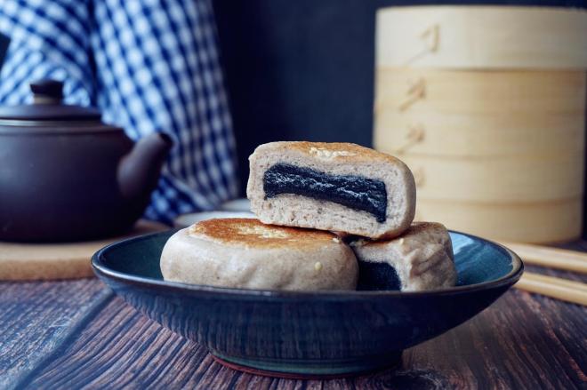 黑芝麻酱饼