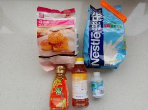 准备月饼皮材料