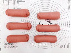 盖上保鲜膜，再次醒发20分钟左右