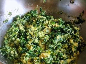 转中火再翻炒至汤汁收干即可出锅。