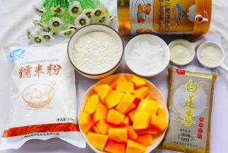 准备好所有食材。