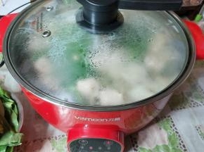 盖上锅盖，再次煮至沸腾就完成了。
