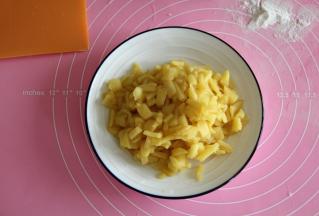 然后盛出，放凉备用。