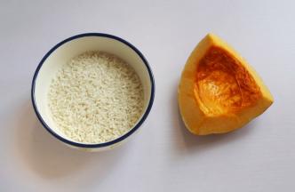 准备好所有食材。