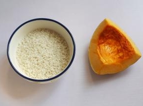 准备好所有食材。