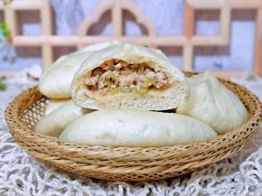 发面的面食易消化，喜欢的做给家人吃吧～