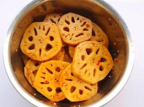 拌匀静置30分钟。