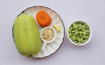 准备好所有食材。