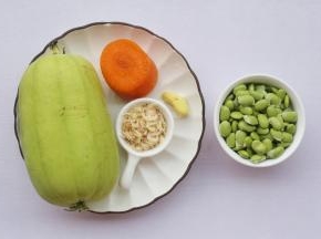 准备好所有食材。