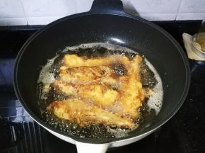 炸至金黄