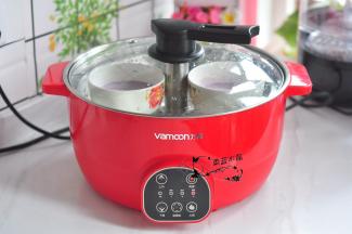 放入蒸锅中蒸15分钟。