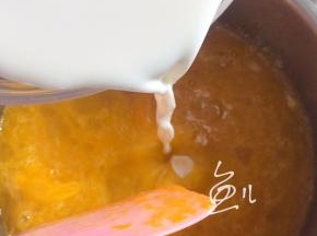 打入牛奶