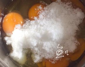 放入白糖