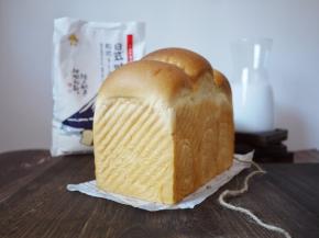 取出后晾凉，切片就可以吃了。