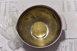 揉成面团后静置1-2小时