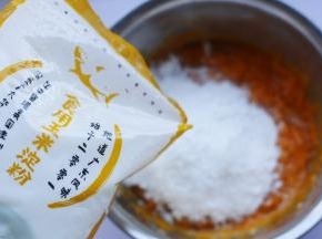 加玉米淀粉。