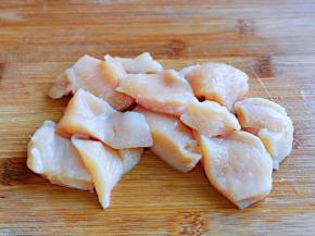 切小块，大小可以根据个人喜欢来。