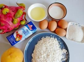 食材称重备用。