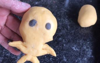 用黑色面做出牛眼睛