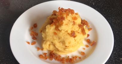 撒在土豆泥上即可