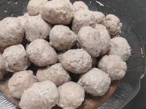 待完全冷却后，就可以装密封冷藏货冷冻了