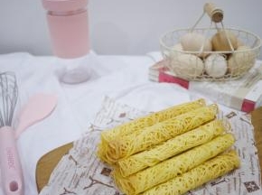 又香又脆的蕾丝鸡蛋卷，大人小孩都会爱上的美味，不可错过哦。