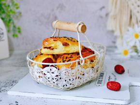 红枣司康烤好啦！香浓纯正。